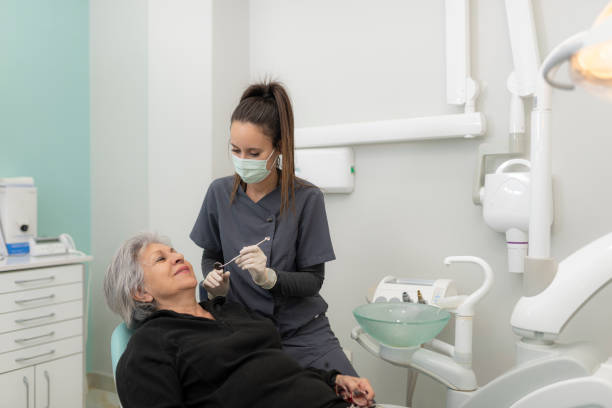 Best Cracked Tooth Emergency Dentist  in Stephenville, TX